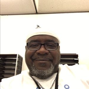 Meet your Posher, Thomas